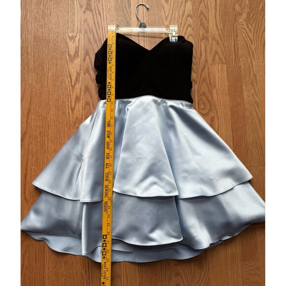 Blondie‎ Nites Party Dress Junior Size 7 Black Top Blue Satin Bottom Mini - Picture 4 of 10